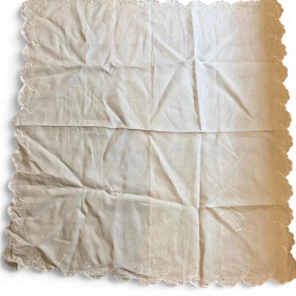 Vintage Embroidered Linen Table Topper Scalloped Edge Monogram White 40x37.5